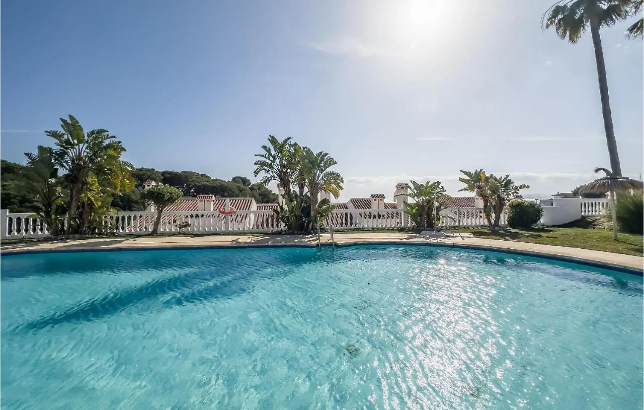 2 Bedroom Stunning Apartment In Benalmádena